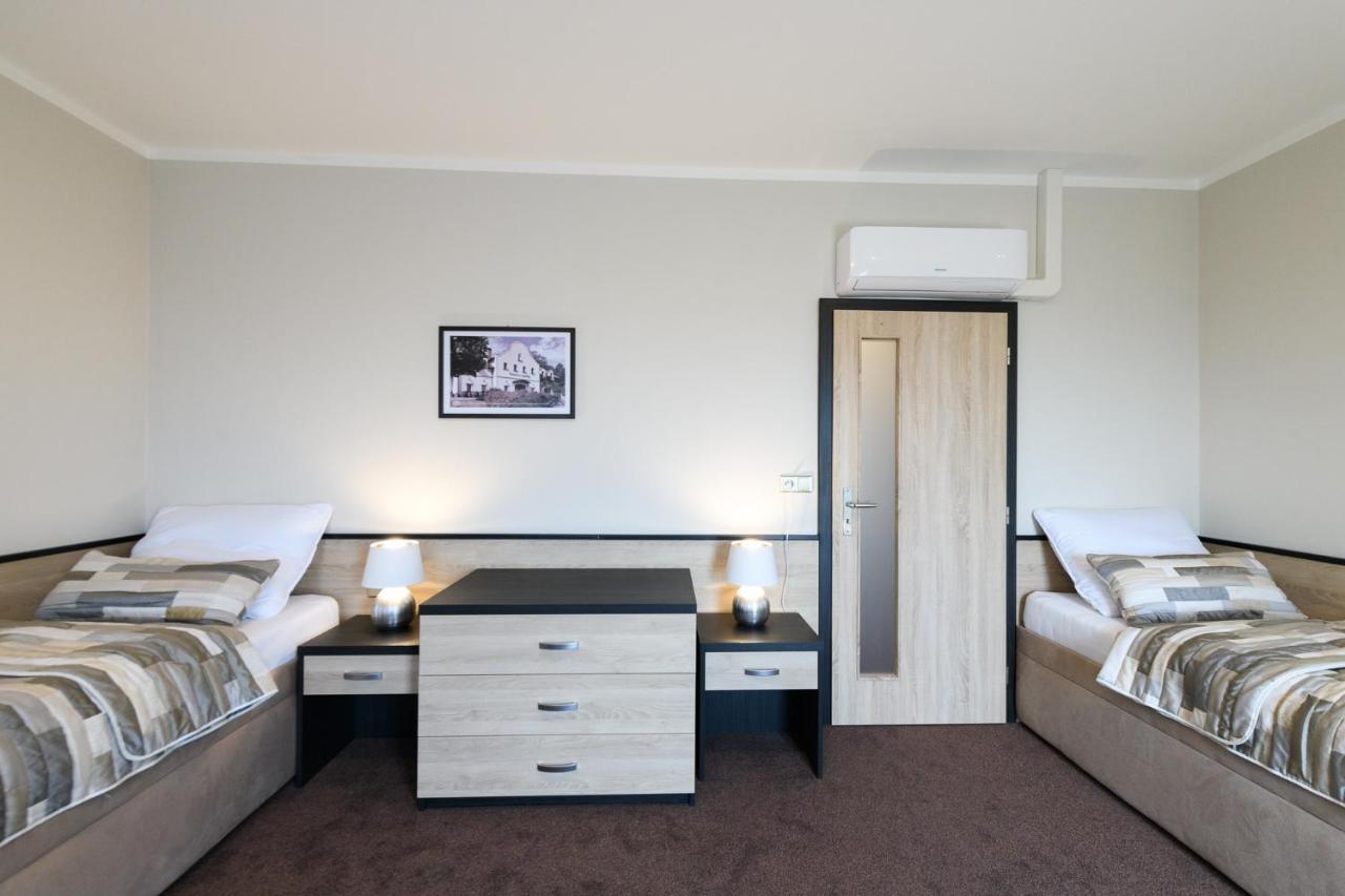 Vinarstvi U Kaplicky Hotel Zaječí Екстериор снимка