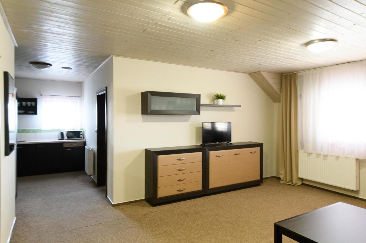 Vinarstvi U Kaplicky Hotel Zaječí Екстериор снимка