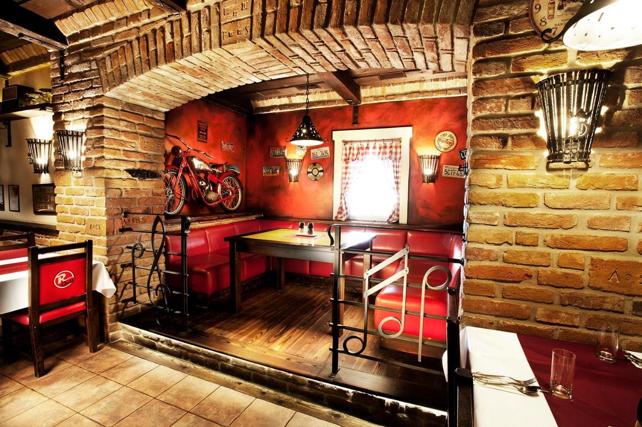 Vinarstvi U Kaplicky Hotel Zaječí Екстериор снимка